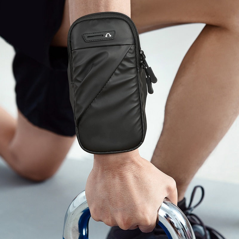 Running Phone Armband pocket and strap detail